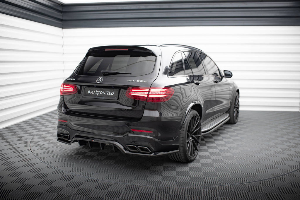 Splitter trasero V.1 Mercedes-AMG GLC 63 SUV X253 (con barras verticales)