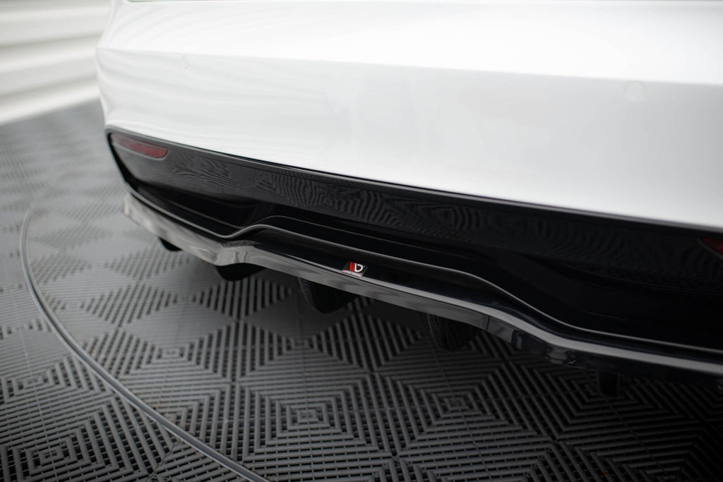 Splitter trasero V.1 Tesla Model S Plaid Mk1 Facelift (con barras verticales)
