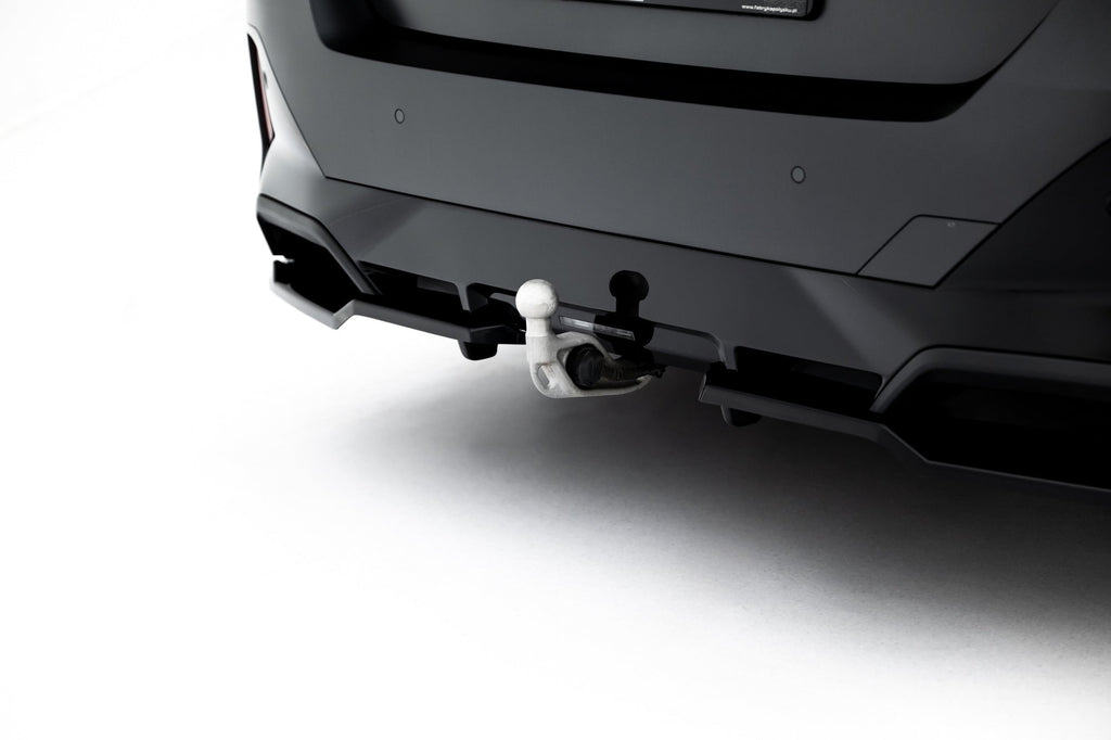 Rear Splitter V.2 BMW 5 Series i5 M-Pack Sedan / Touring G60 G61 (with vertical bars)