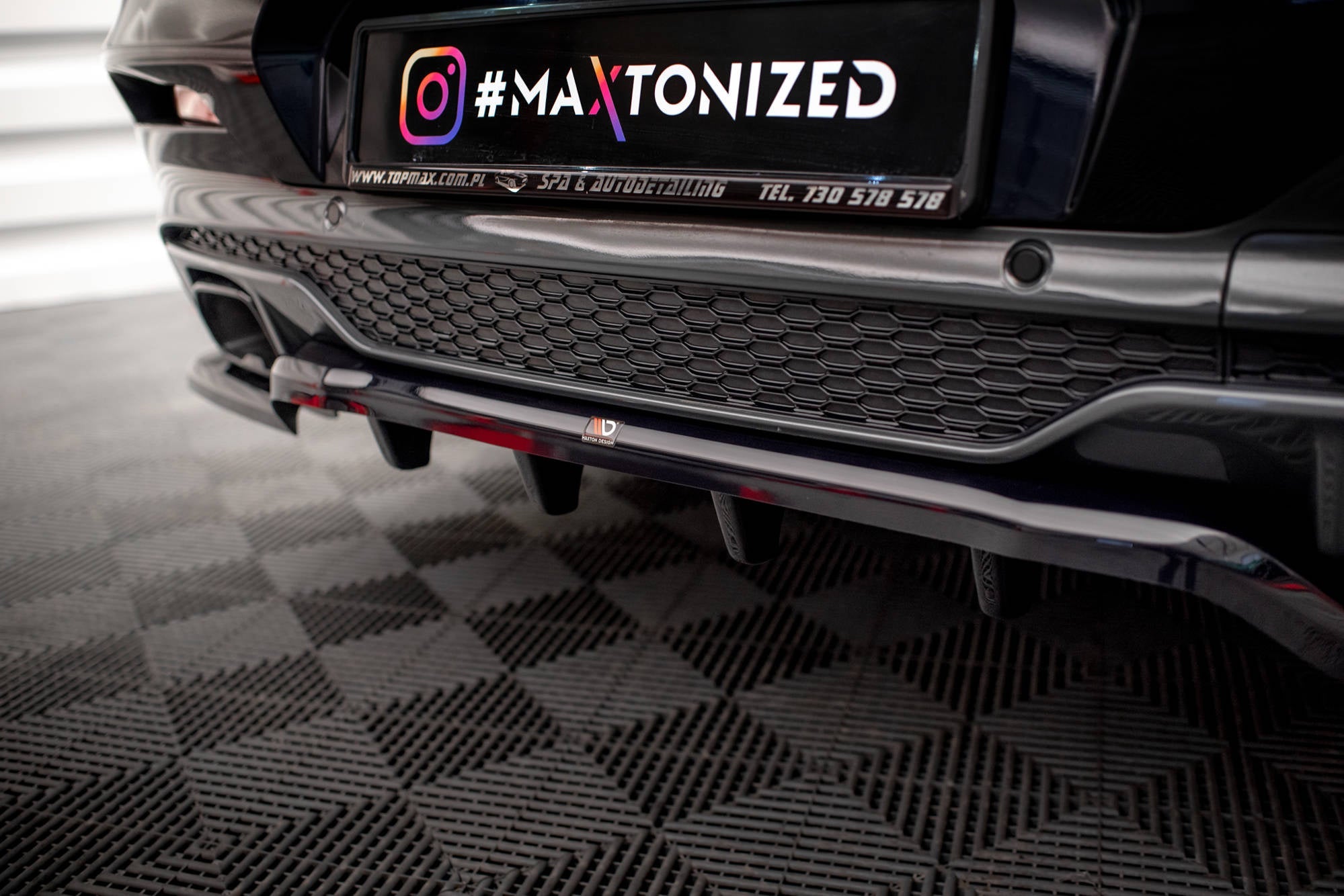 Splitter trasero V.2 BMW X4 M40i G02 (con barras verticales)