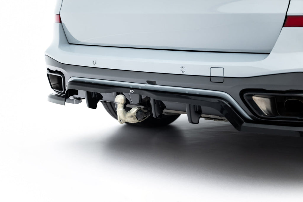 Splitter trasero V.2 BMW X5 M-Pack G05 Facelift (con barras verticales)
