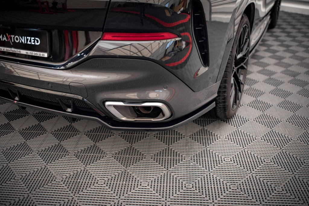 Splitter trasero V.2 BMW X6 M-Pack G06 (con barras verticales)