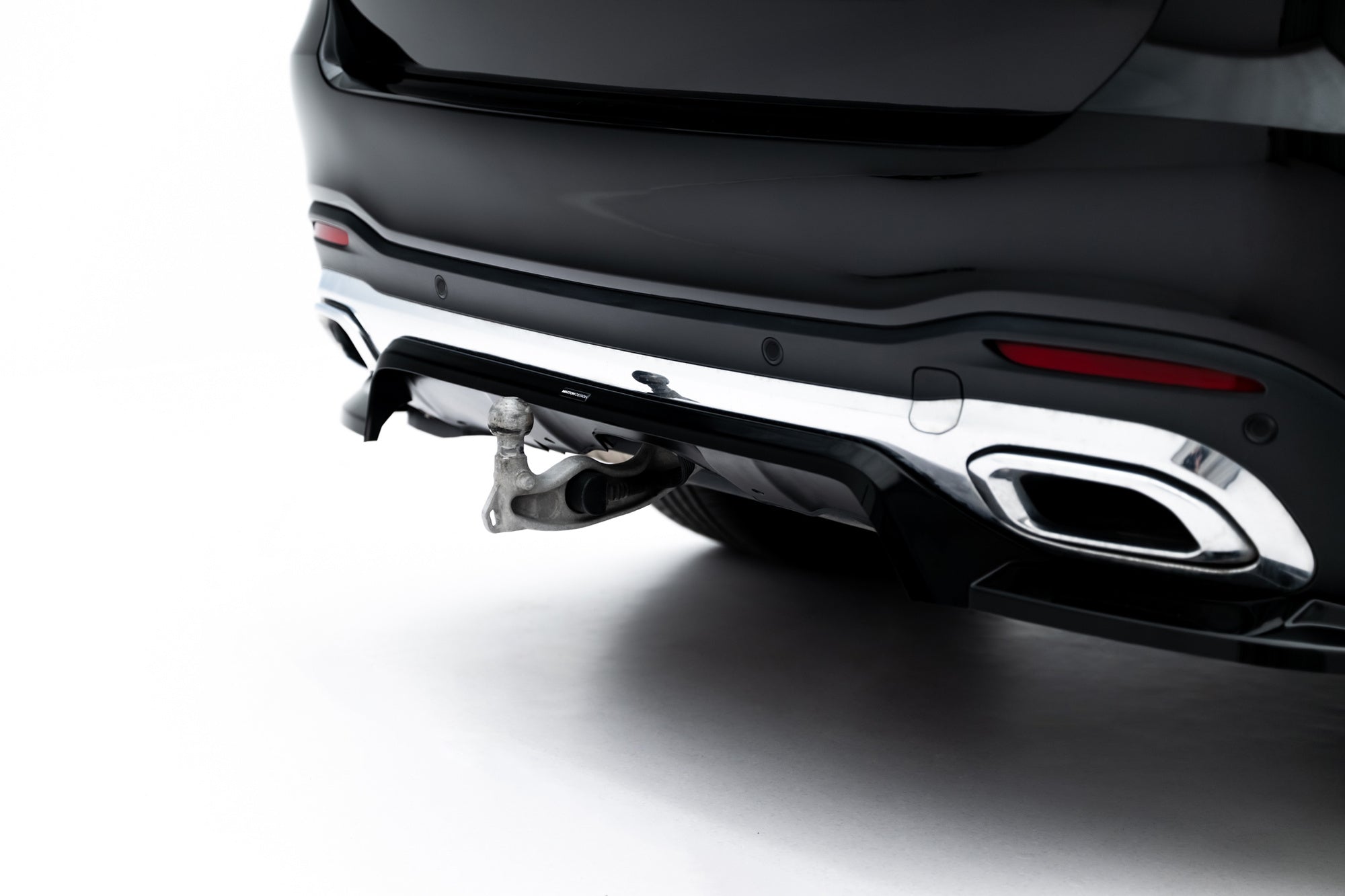 Splitter trasero V.2 Mercedes-Benz GLS AMG-Line X167 (con barras verticales)