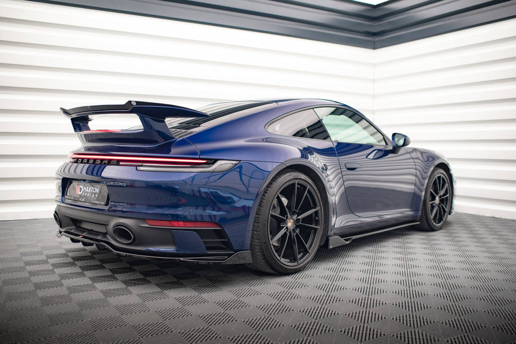 Splitter trasero V.2 Porsche 911 Carrera Aero / Carrera GTS 992 (con barras verticales)