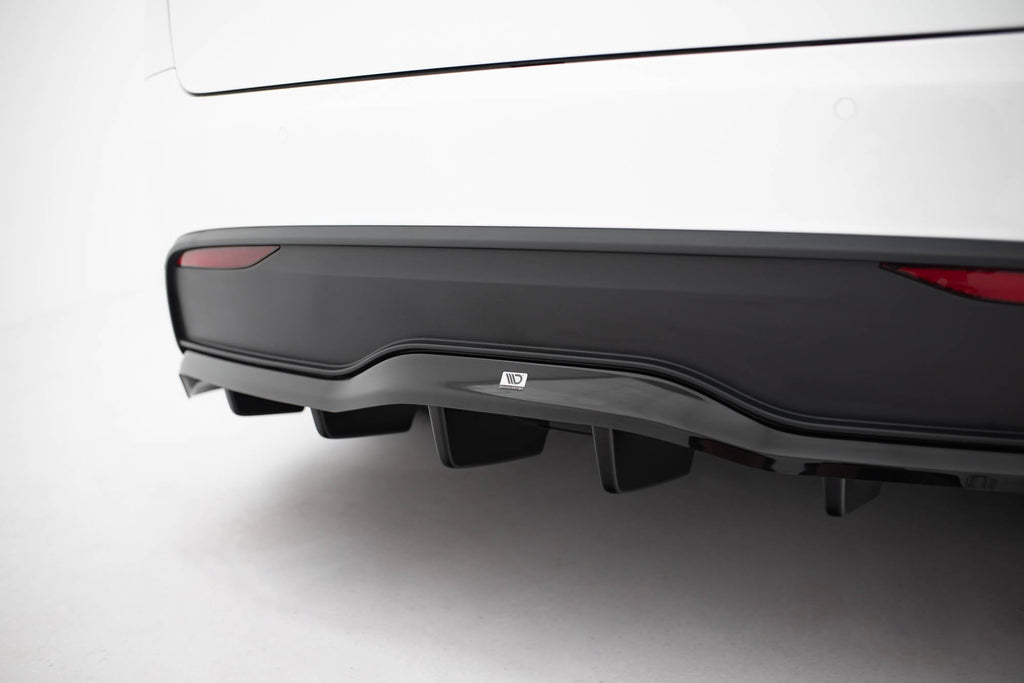 Splitter trasero V.2 Tesla Model X Mk1 Facelift (con barras verticales)