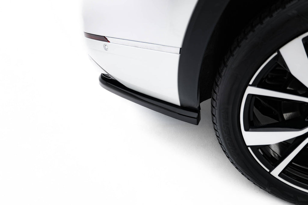 Splitter trasero Volkswagen Atlas R-Line Mk1 Facelift 2 (con barras verticales)