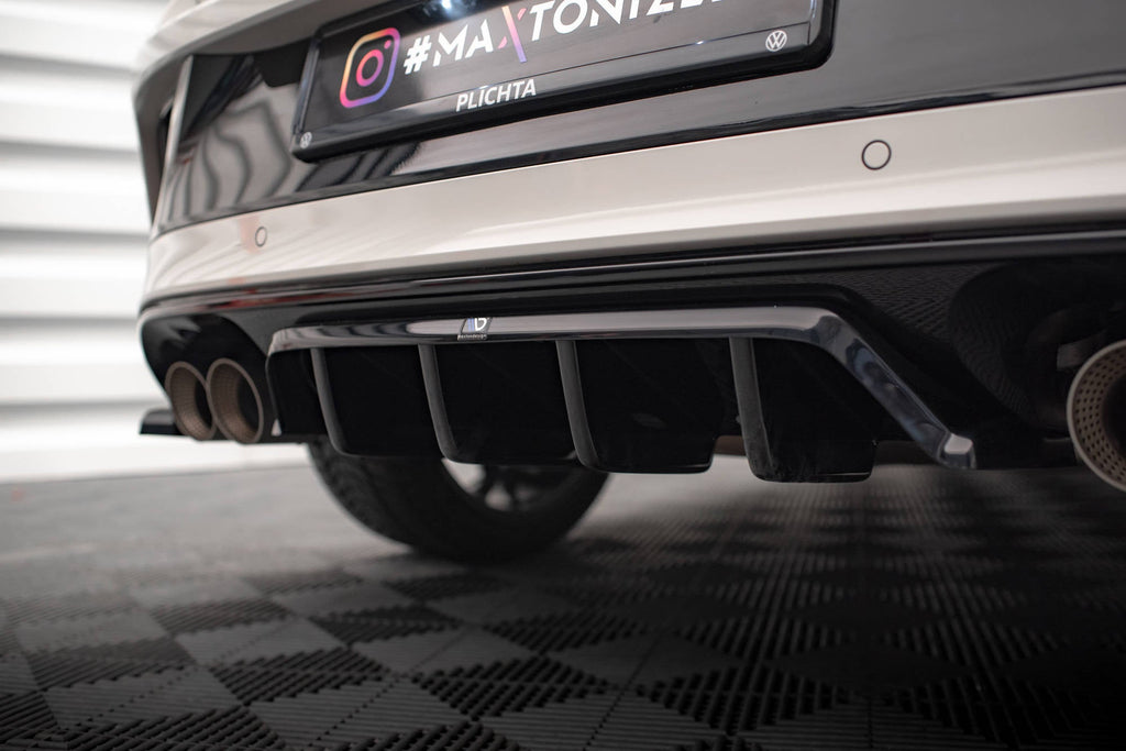 Splitter trasero Volkswagen T-ROC R R-Line Mk1 Facelift (con barras verticales)