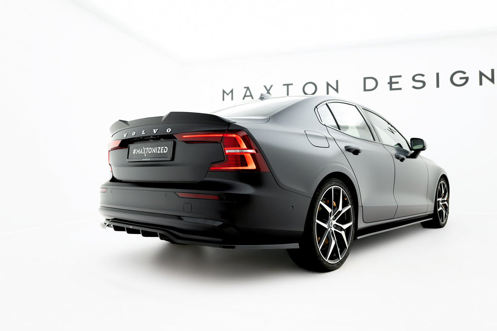 Splitter trasero Volvo S60 / V60 R-Design Mk3 (con barras verticales)