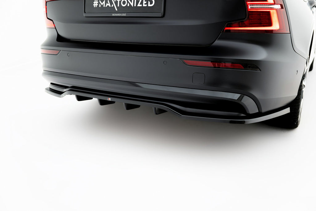 Splitter trasero Volvo S60 / V60 R-Design Mk3 (con barras verticales)