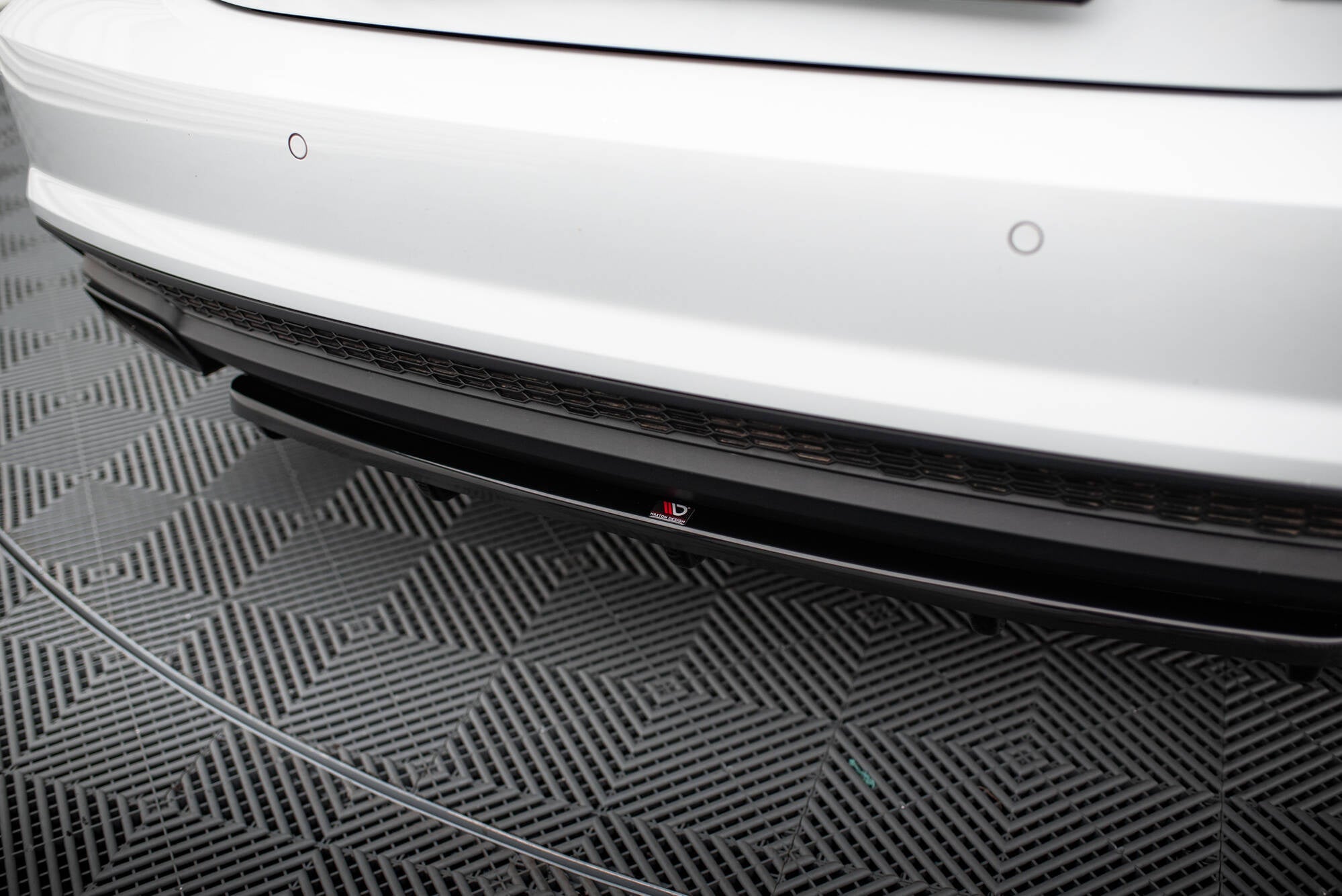 Splitter trasero Audi A7 S-Line C7 Facelift (con barras verticales)