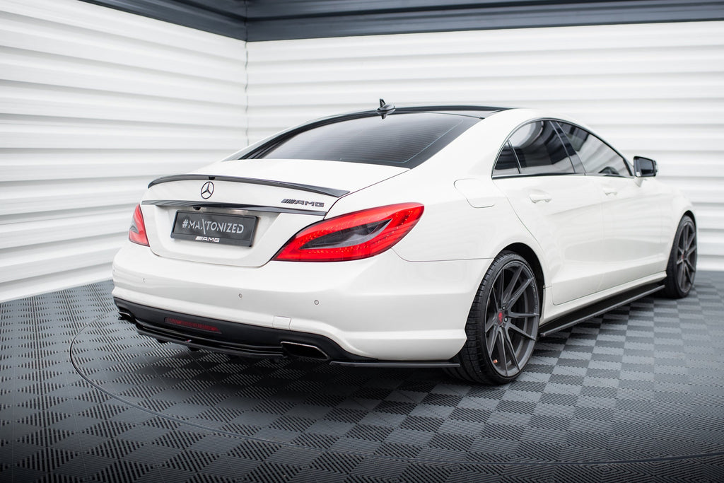 Splitter trasero Mercedes-Benz CLS AMG-Line C218 (con barras verticales)