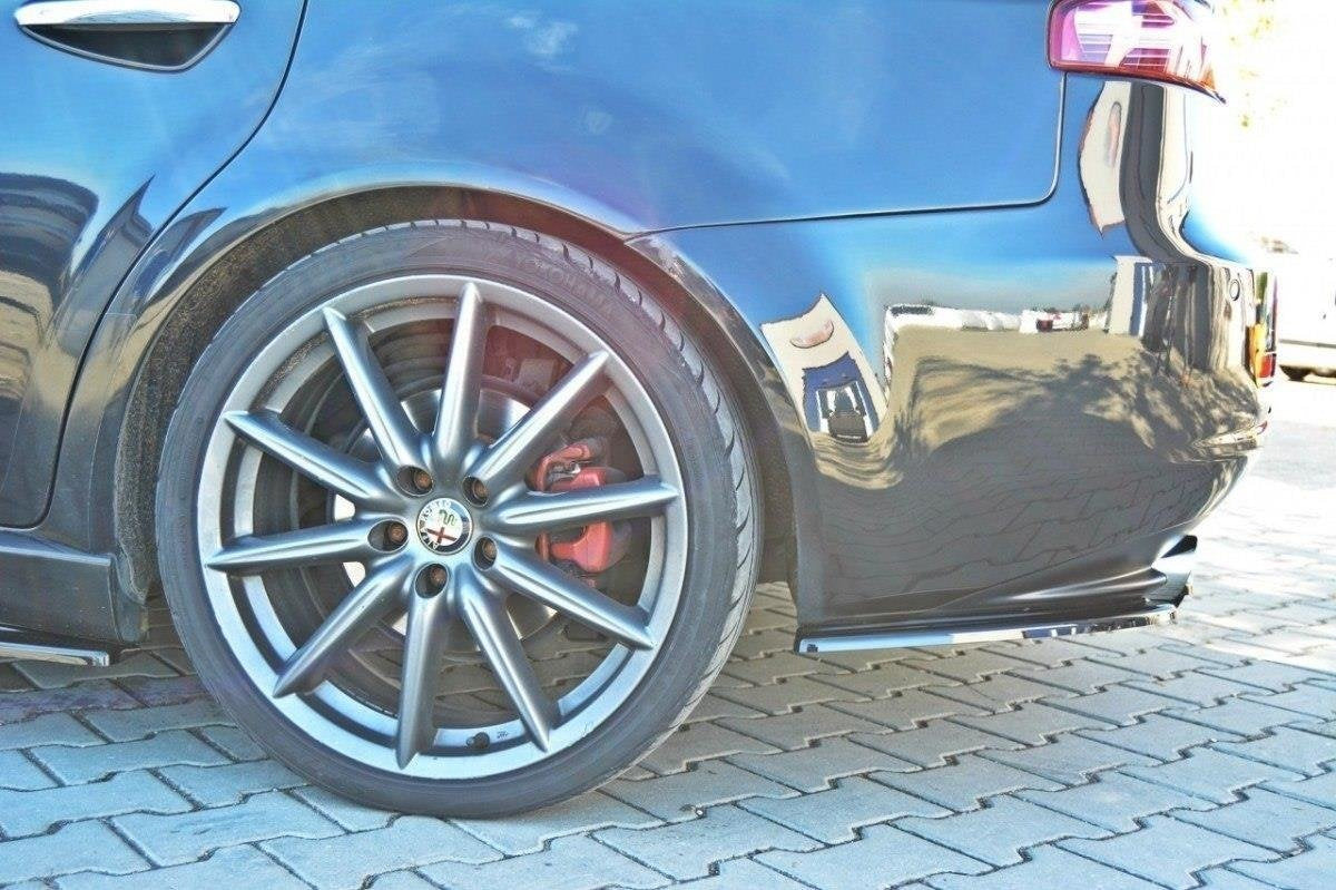 Splitters laterales traseros Alfa Romeo 159