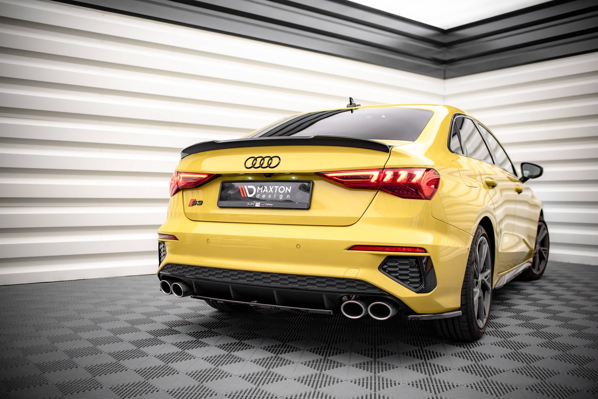 Splitters laterales traseros Audi S3 Berlina / Sedán 8Y
