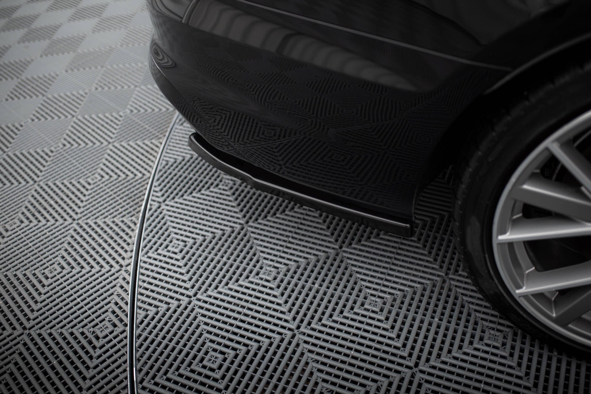Splitters laterales traseros Audi S4 B9 Facelift