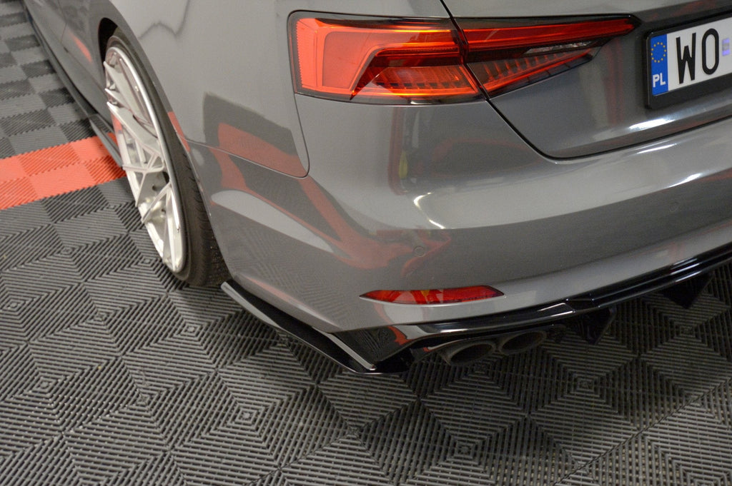 Splitters laterales traseros Audi S5 F5 Coupé