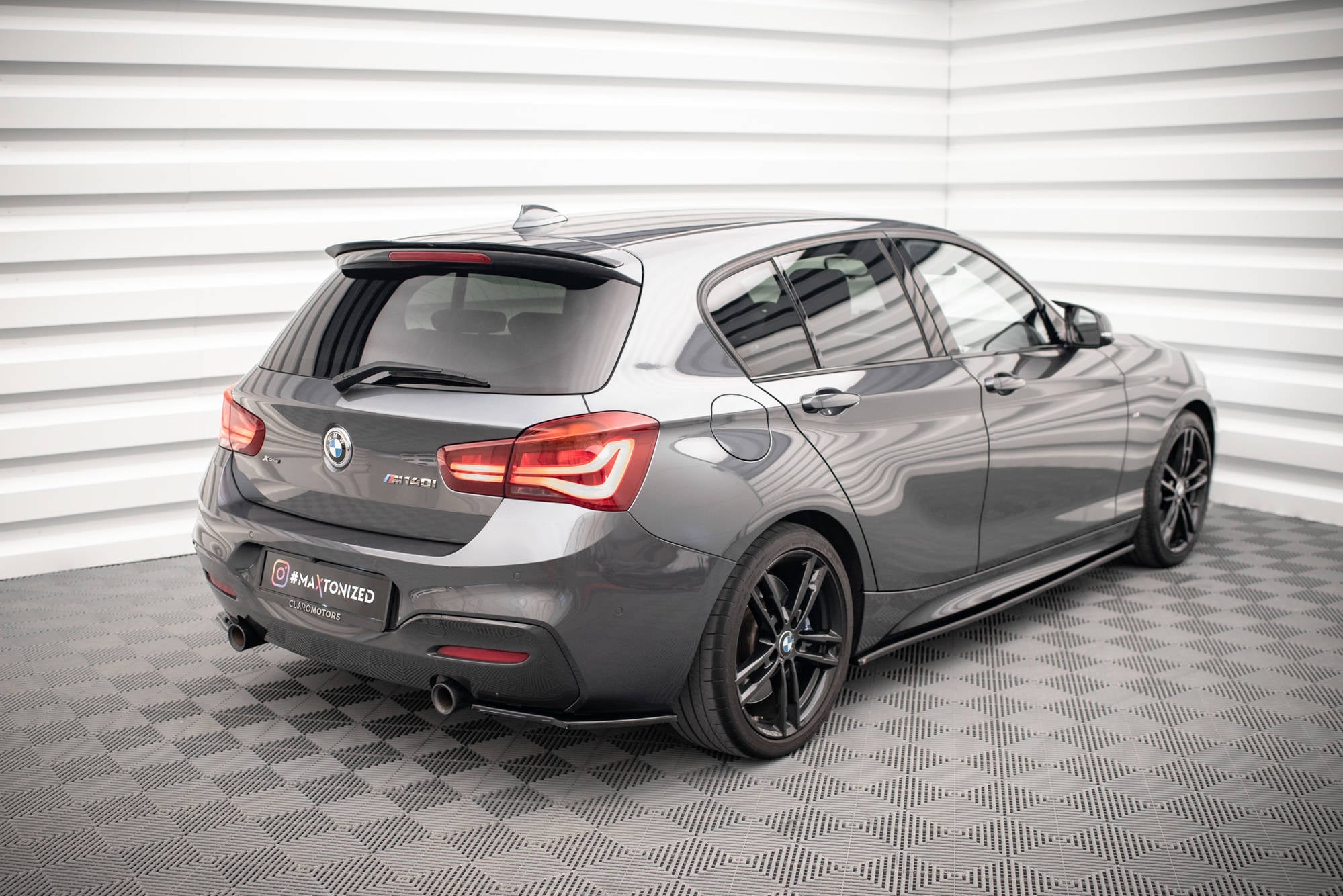 Splitters laterales traseros BMW Serie 1 F20 M-Power Facelift