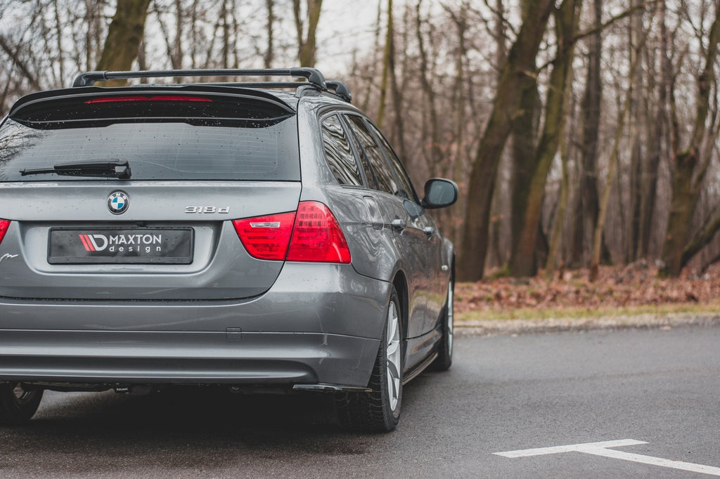 Splitters laterales traseros BMW Serie 3 E91 Facelift