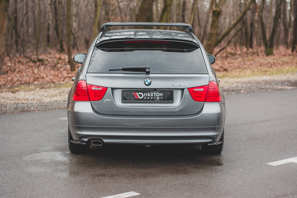 Splitters laterales traseros BMW Serie 3 E91 Facelift