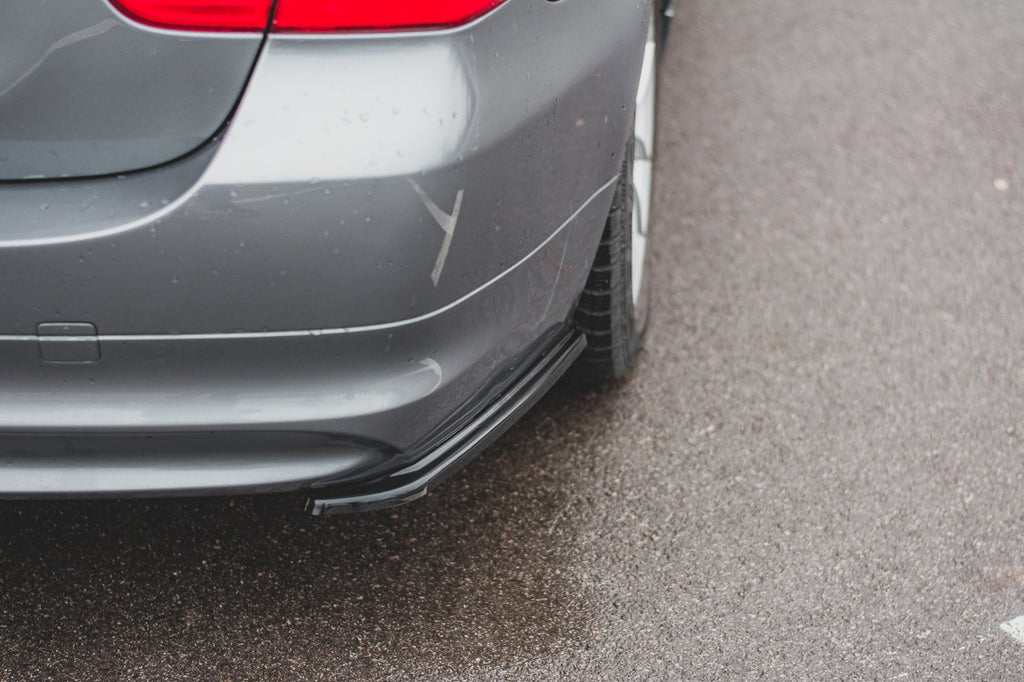 Splitters laterales traseros BMW Serie 3 E91 Facelift