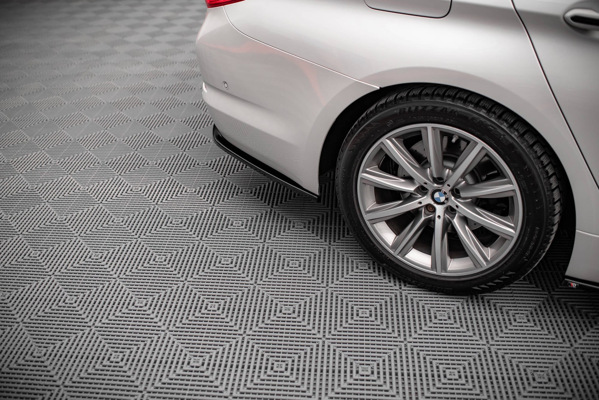 Splitters laterales traseros BMW Serie 5 G30 / G31