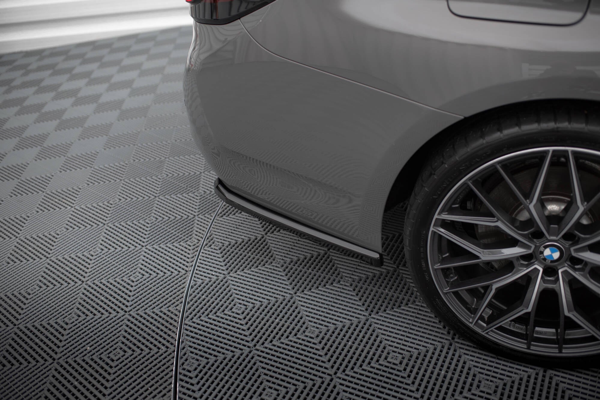 Splitters laterales traseros BMW Serie 5 G30 / G31 Facelift