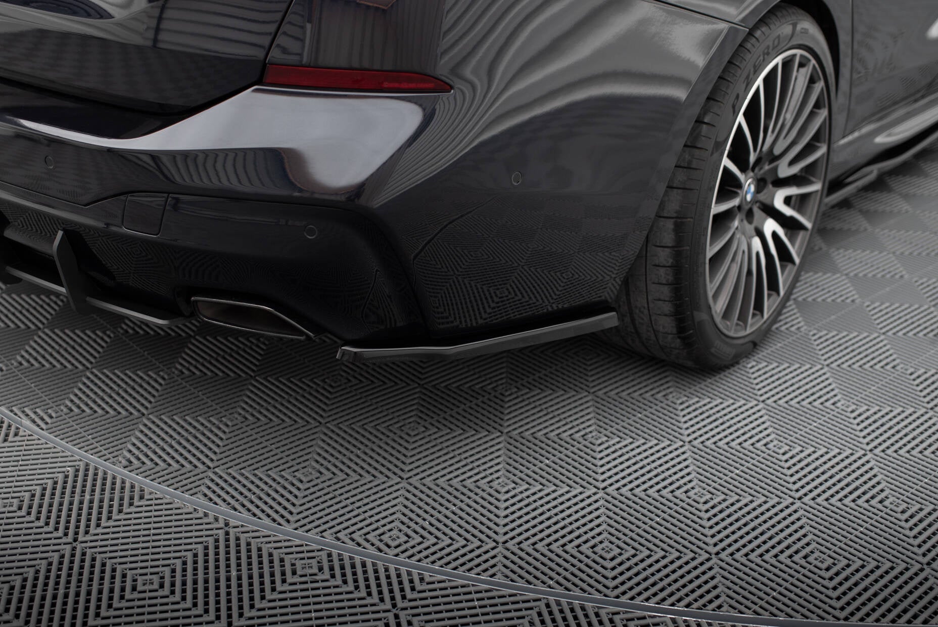 Splitters laterales traseros BMW Serie 6 GT G32 M-Pack