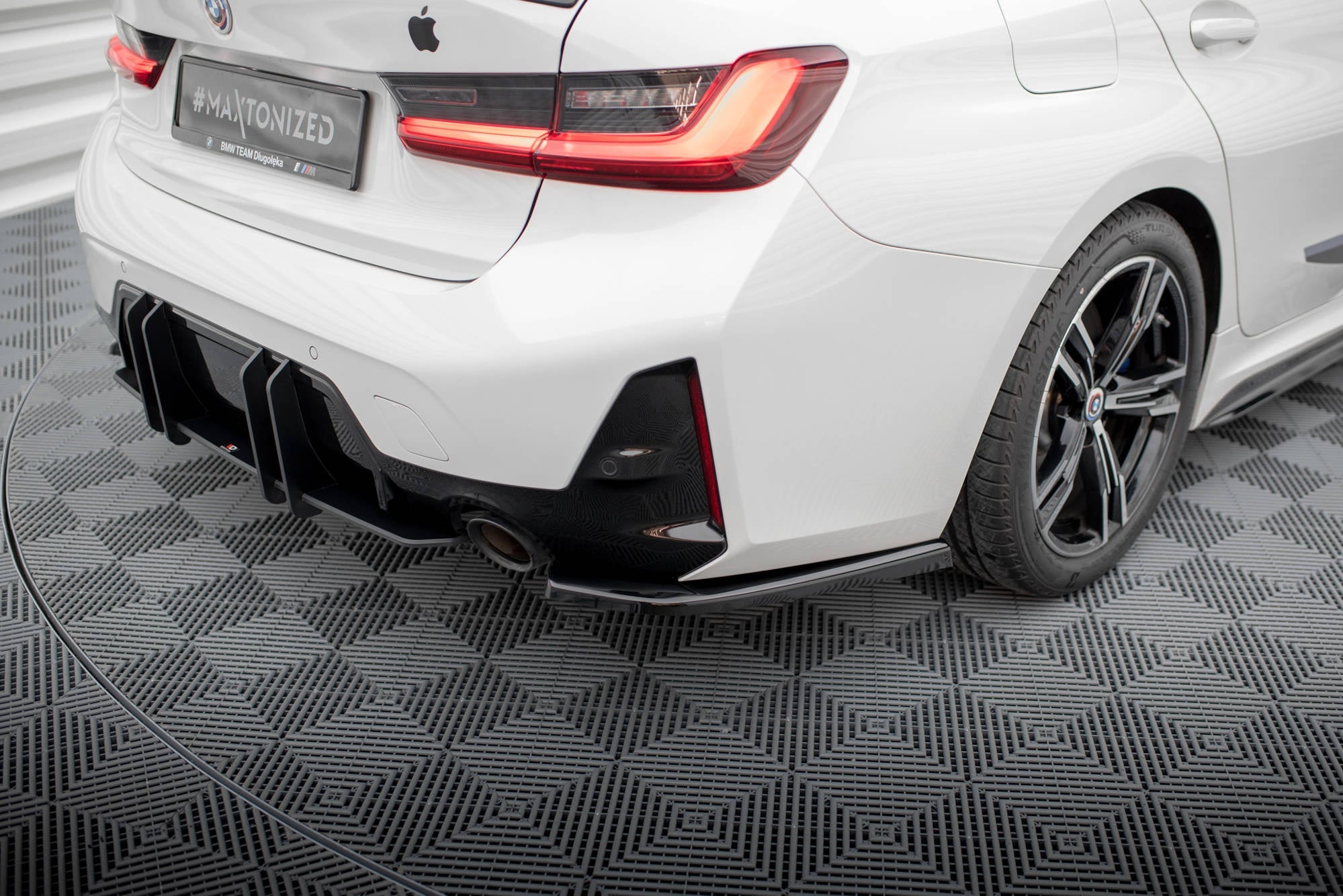 Splitters laterales traseros BMW M-Pack G20 / G21 Facelift