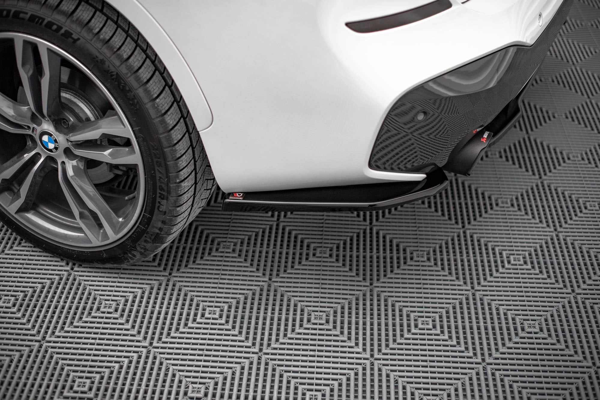 Splitters laterales traseros BMW X1 M-Pack F48 / F48 Facelift