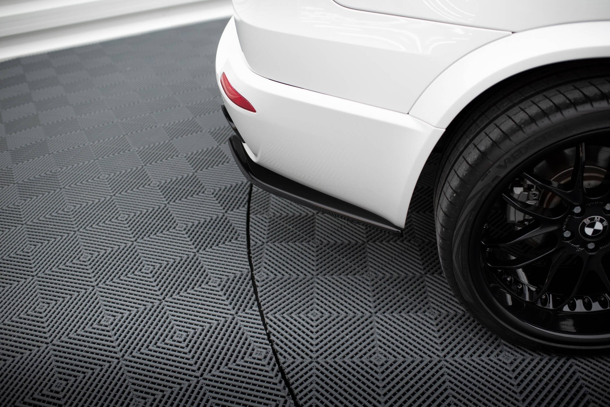 Splitters laterales traseros BMW X5 E70 Facelift M-pack