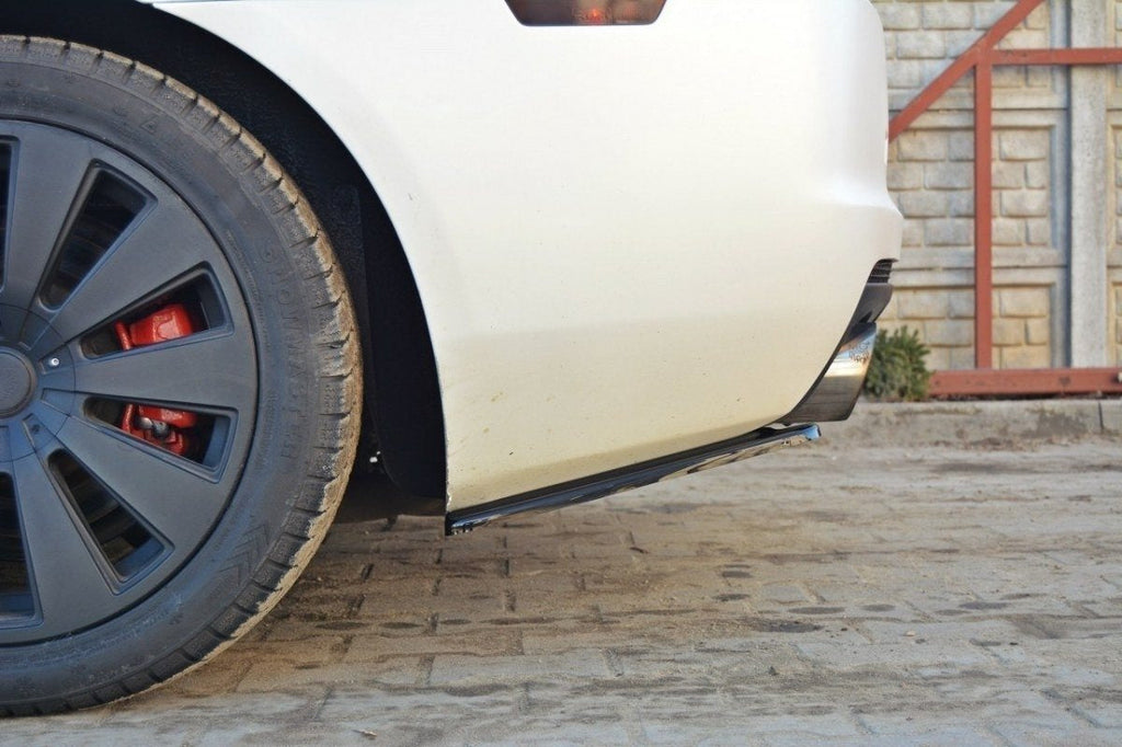 Splitters laterales traseros Chevrolet Camaro SS / Standard Mk5