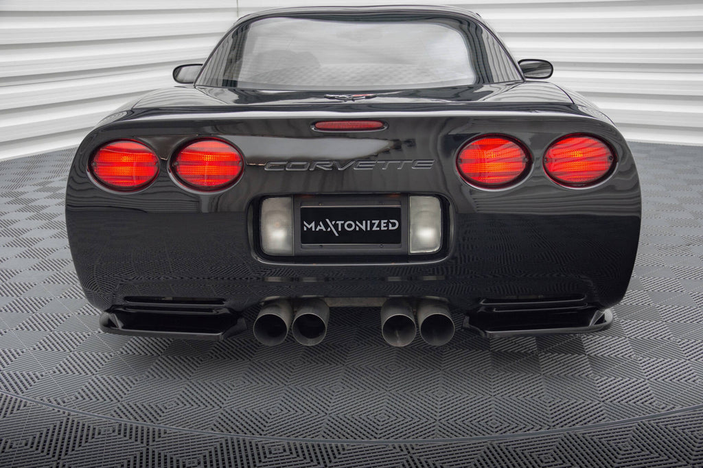 Splitters laterales traseros Chevrolet Corvette C5