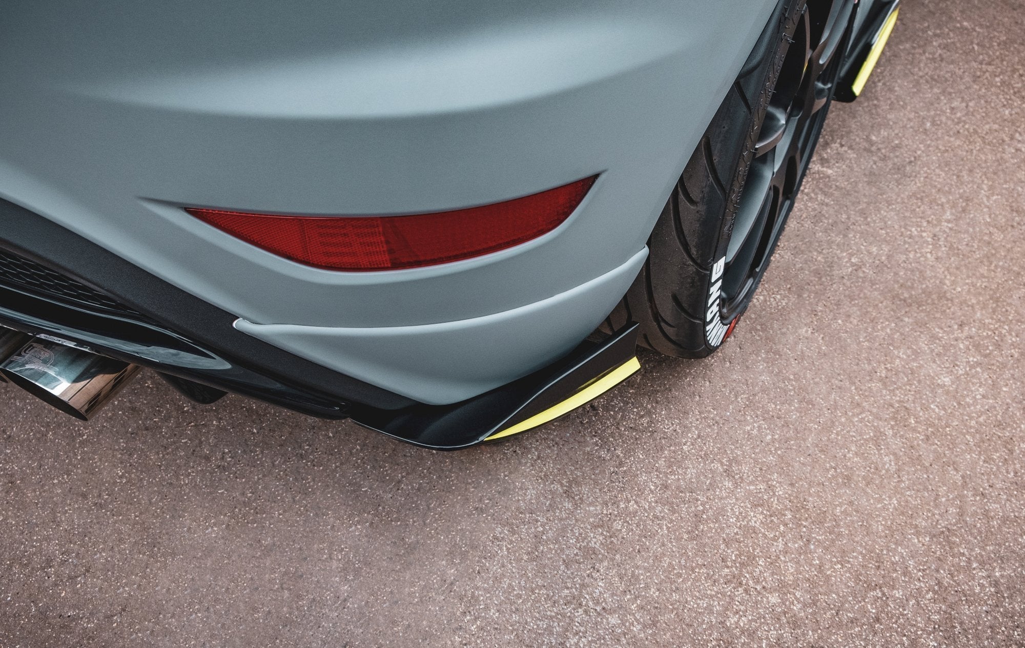 Splitters laterales traseros Ford Fiesta 7 ST Facelift