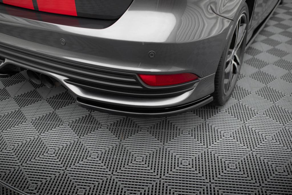 Splitters laterales traseros Ford Focus ST Mk3 Facelift