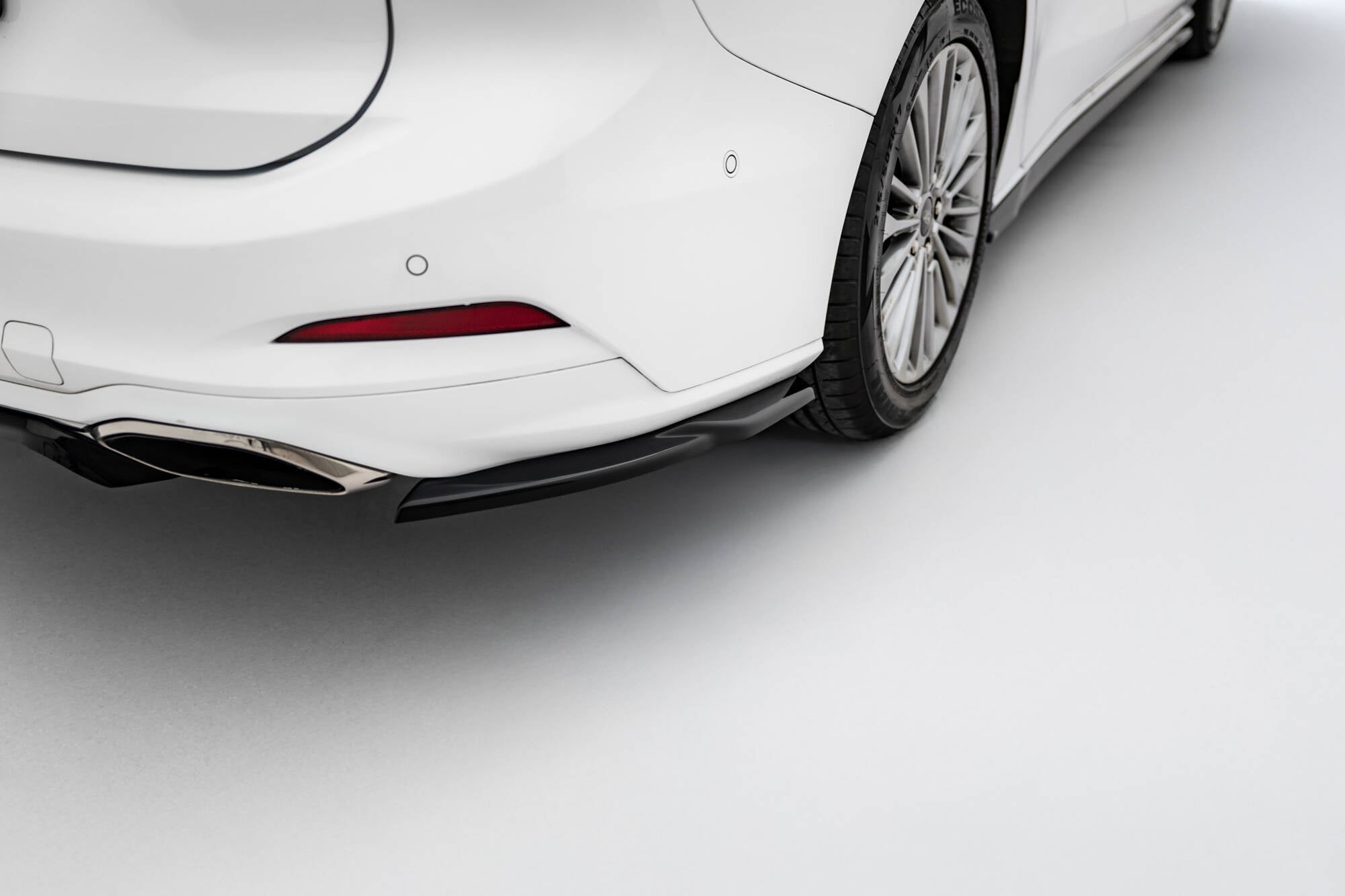Splitters laterales traseros Ford Focus Vignale Familiar Mk4