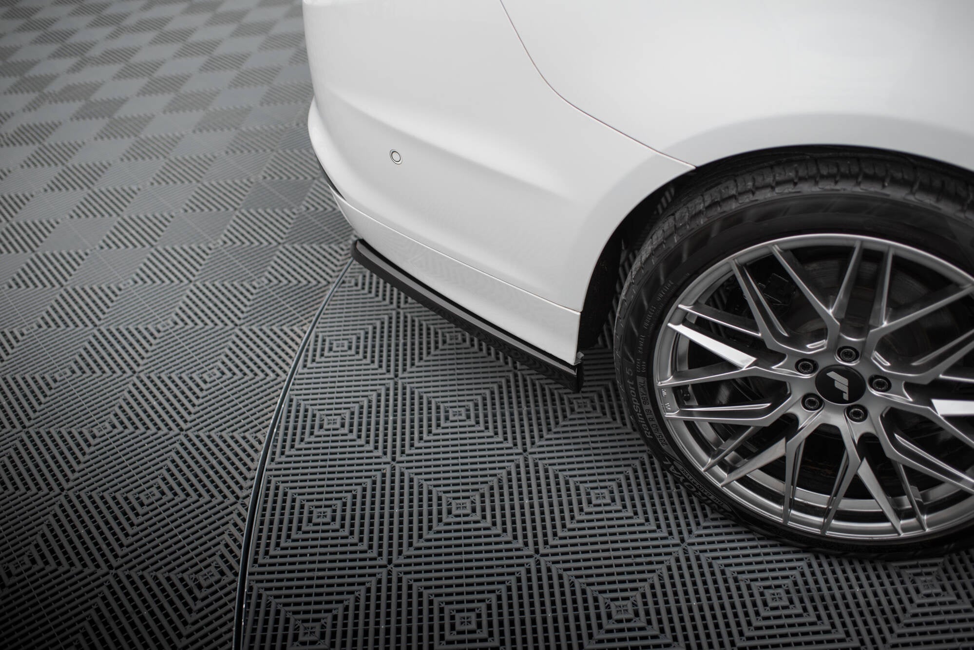 Splitters laterales traseros Ford Mondeo Sport Mk5 Facelift / Fusion Sport Mk2 Facelift