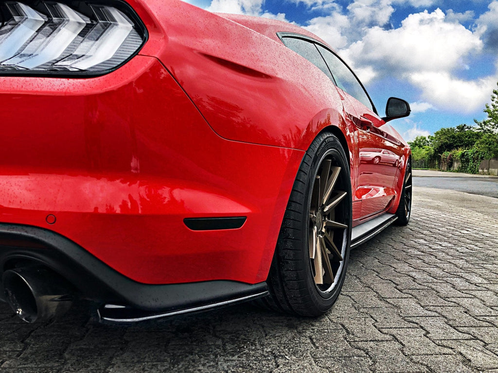 Splitters laterales traseros Ford Mustang Mk6 Facelift