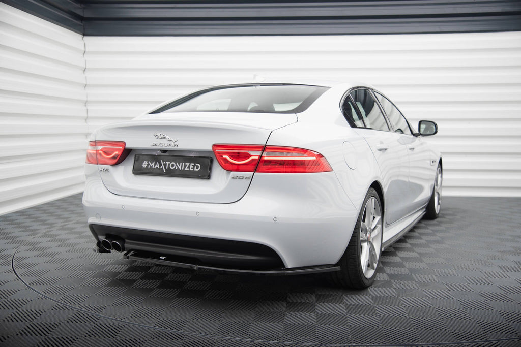 Splitters laterales traseros Jaguar XE R-Sport X760