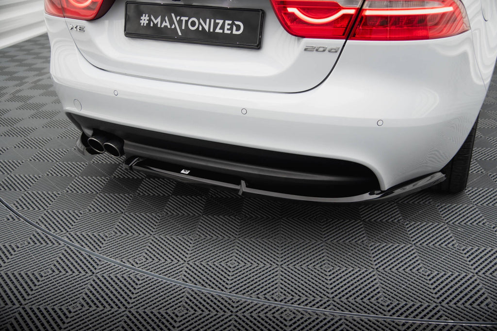 Splitters laterales traseros Jaguar XE R-Sport X760