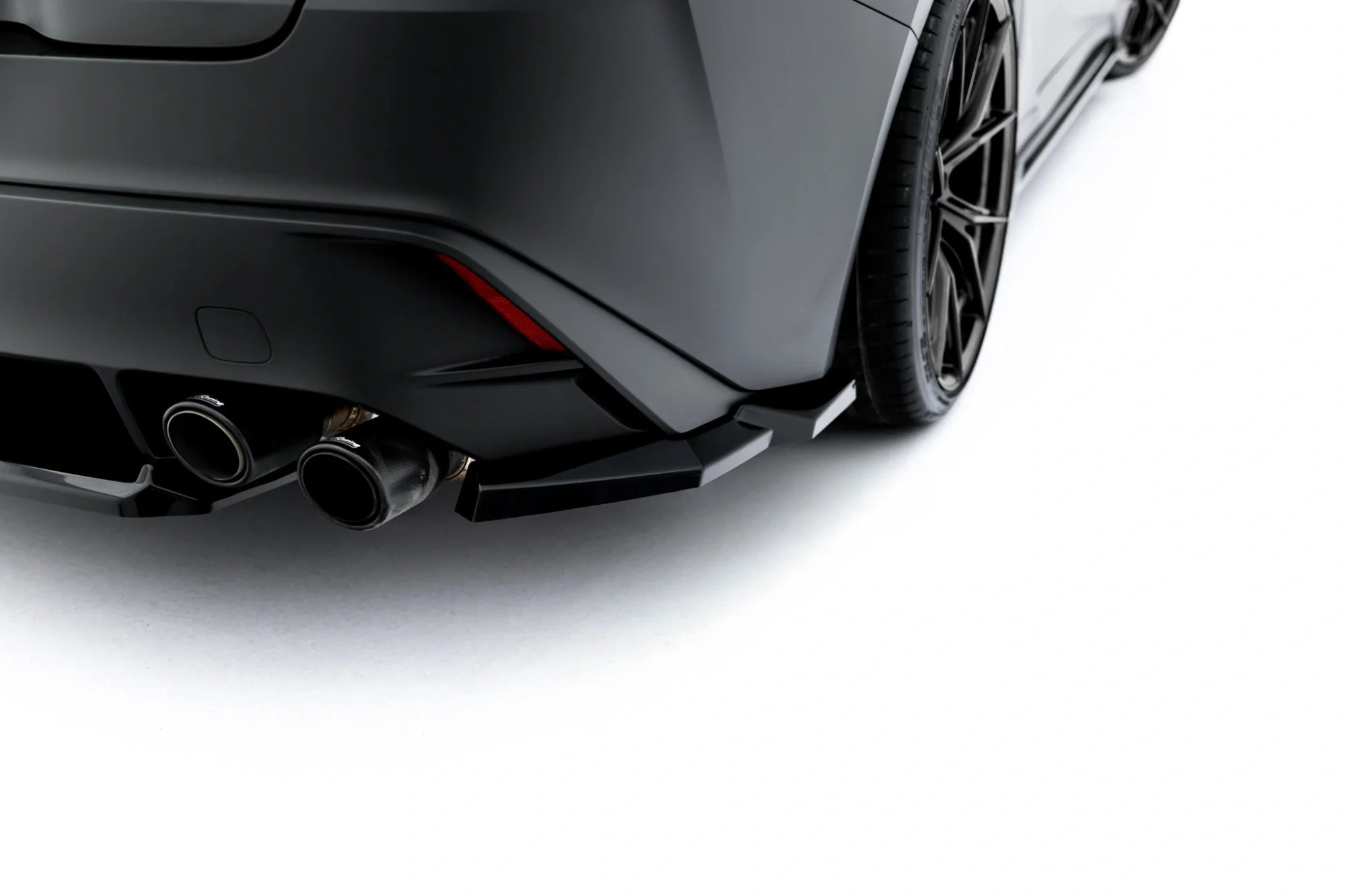 Splitters laterales traseros Lexus IS 500 Mk3 Facelift 2 (XE30)