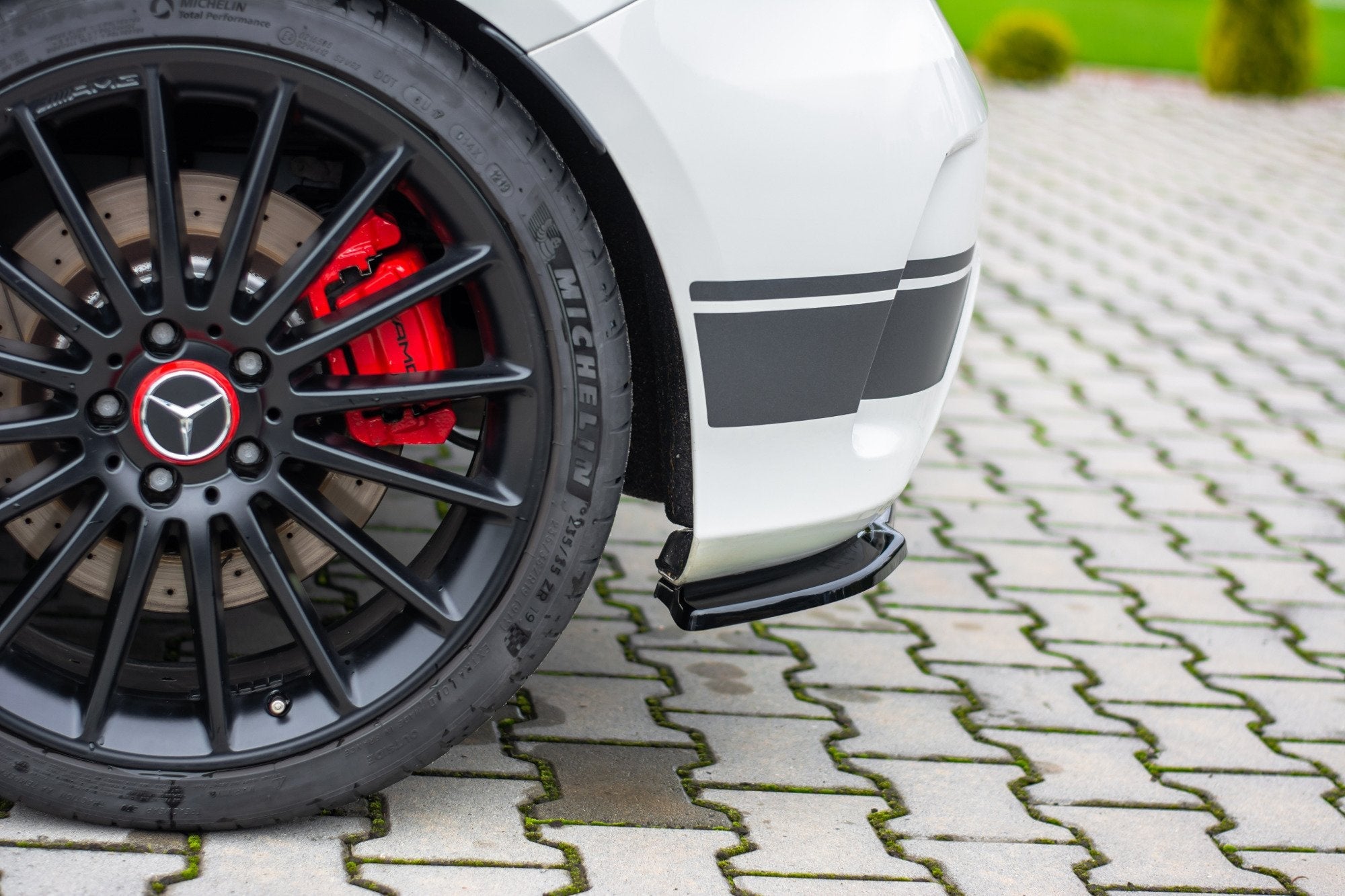 Splitters laterales traseros Mercedes Clase A A45 AMG W176