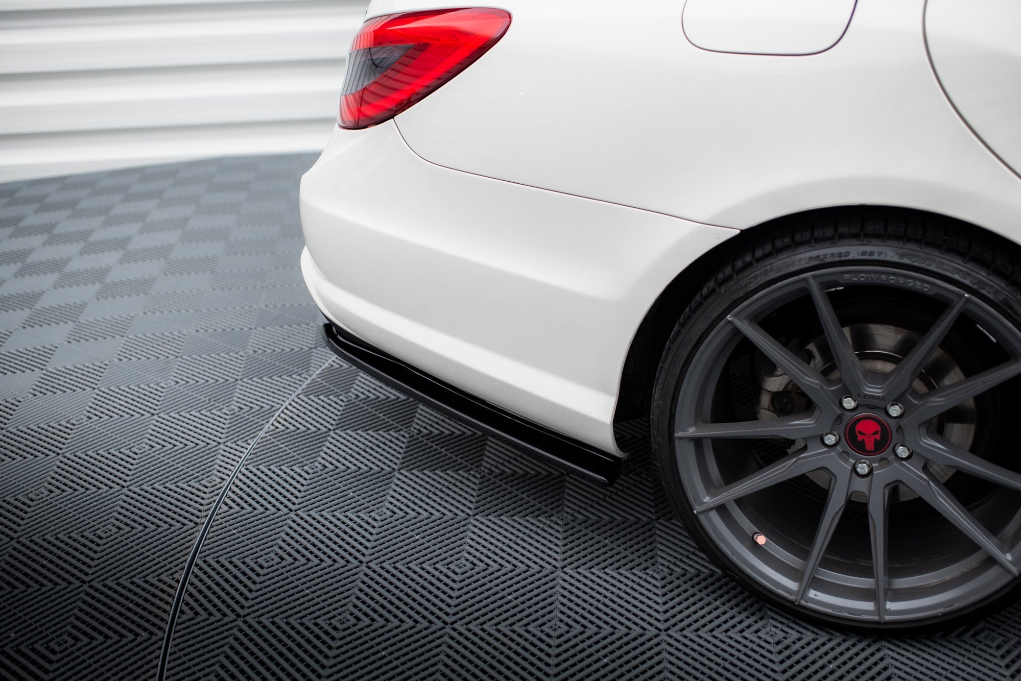 Splitters laterales traseros Mercedes-Benz CLS AMG-Line C218