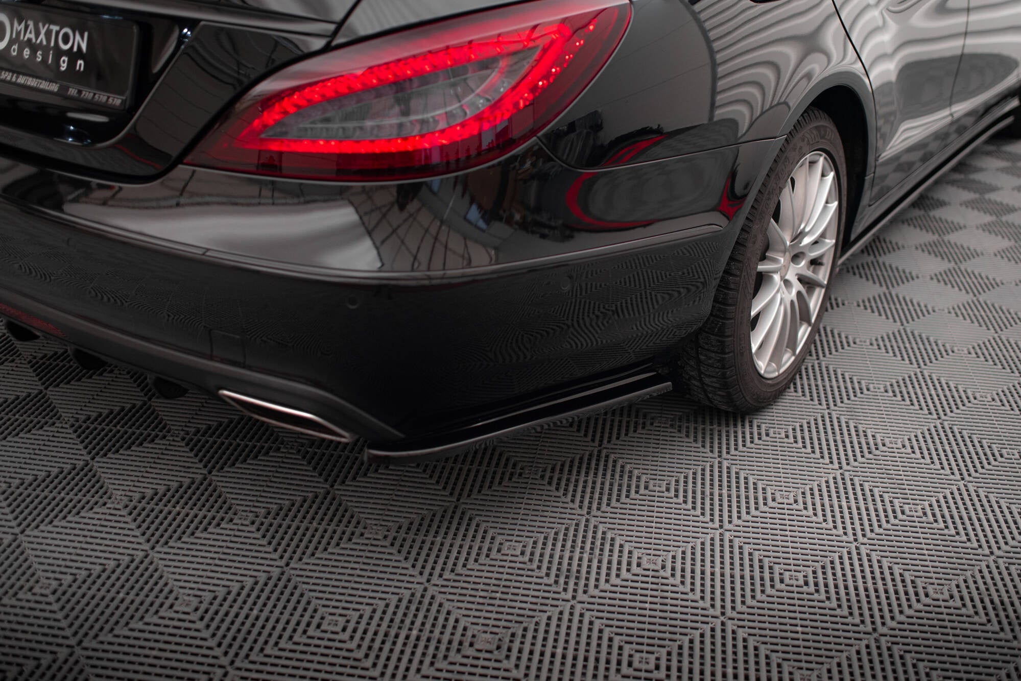 Splitters laterales traseros Mercedes-Benz CLS C218