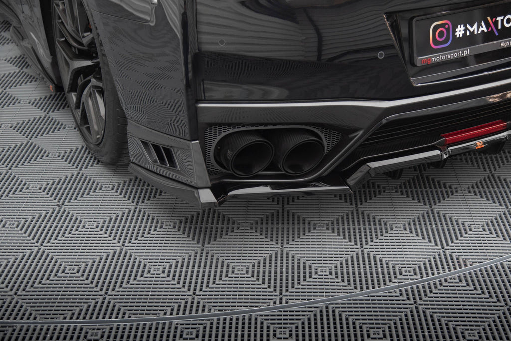 Nissan GT-R R35 Facelift Rear Side Splitters