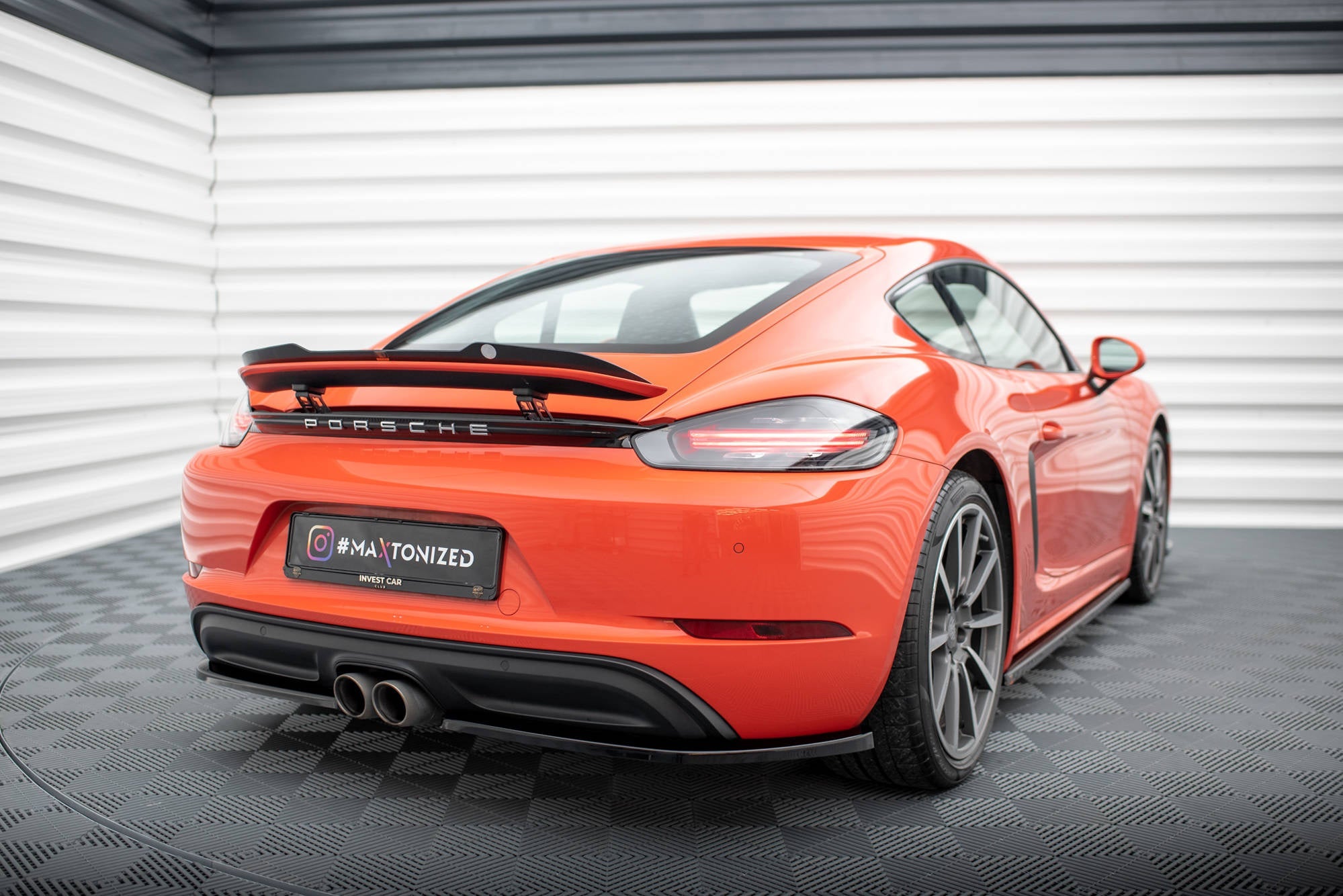 Splitters laterales traseros Porsche 718 Cayman 982c