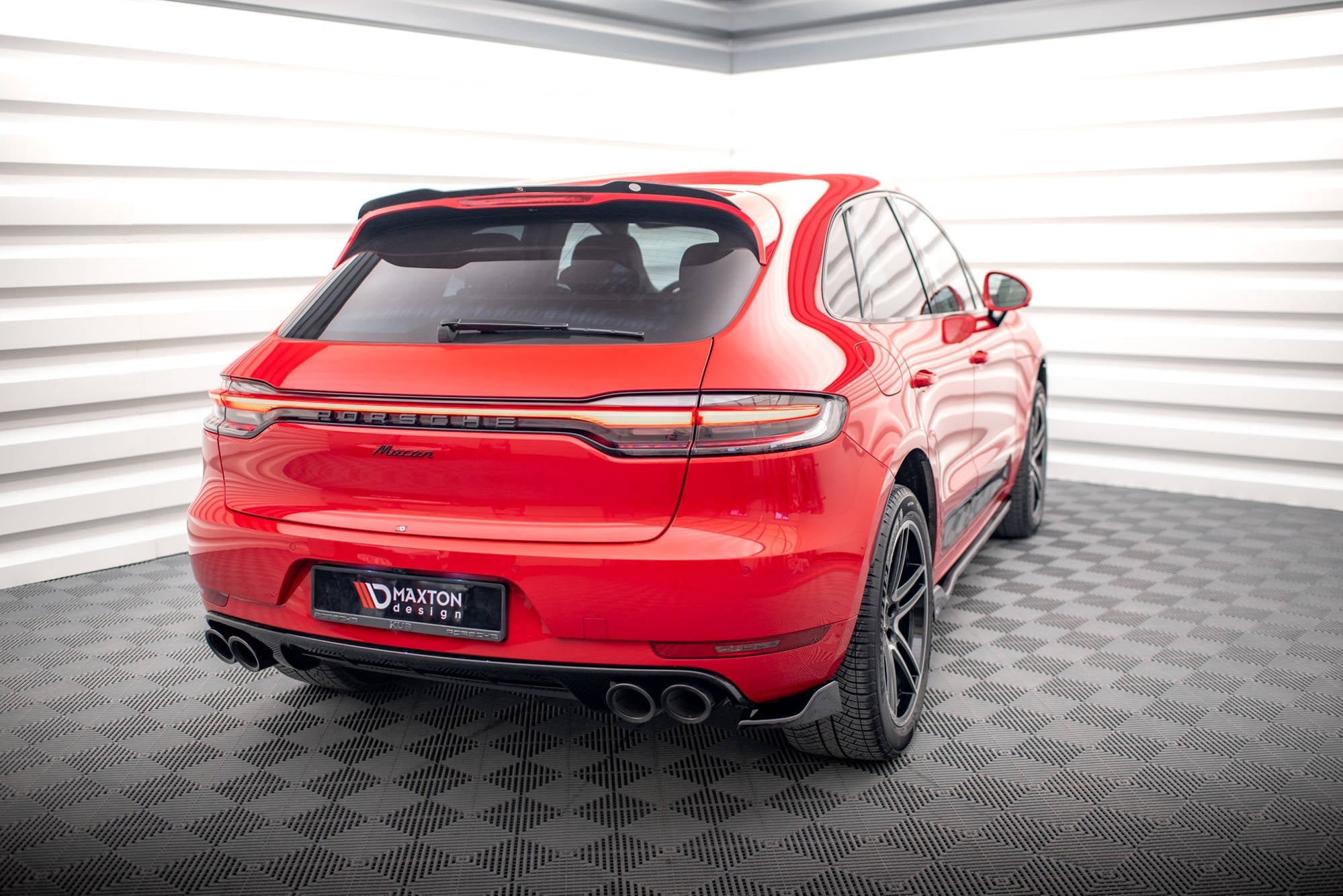 Splitters laterales traseros Porsche Macan GTS / Sport Design Mk1 Facelift