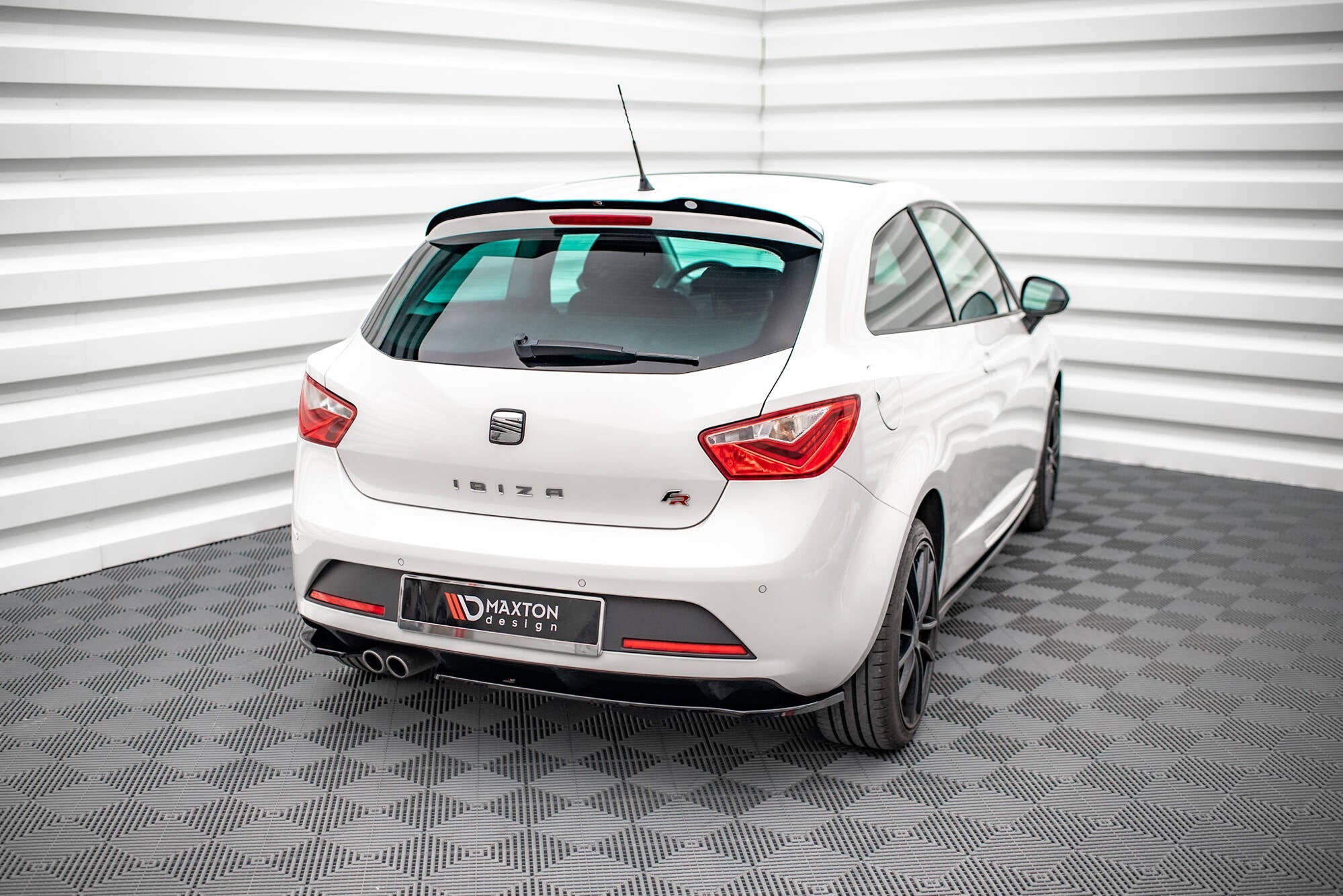 Splitters laterales traseros Seat Ibiza FR SC Mk4 Facelift