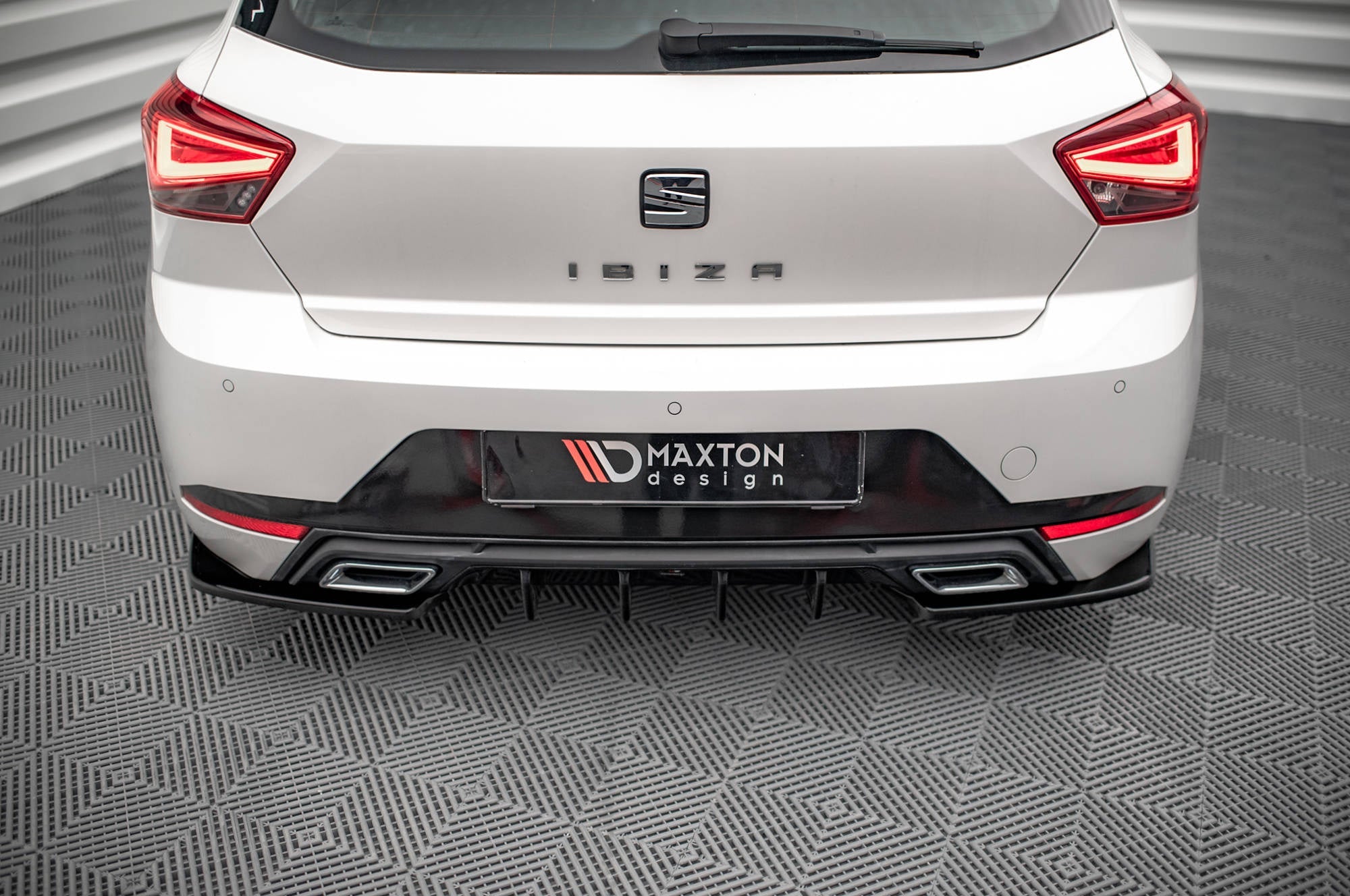 Splitters laterales traseros Seat Ibiza FR / Standard Mk5