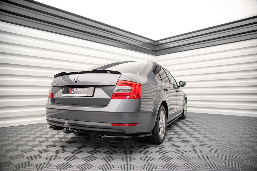 Splitters laterales traseros Skoda Octavia Mk3 Facelift