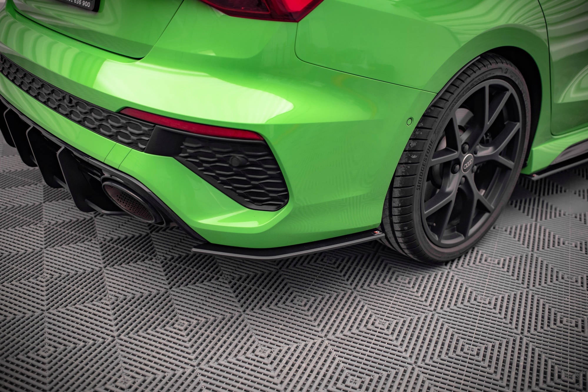 Splitters laterales traseros Street Pro Audi RS3 Berlina Sedán 8Y
