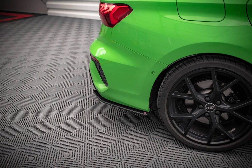 Splitters laterales traseros Street Pro Audi RS3 Berlina Sedán 8Y